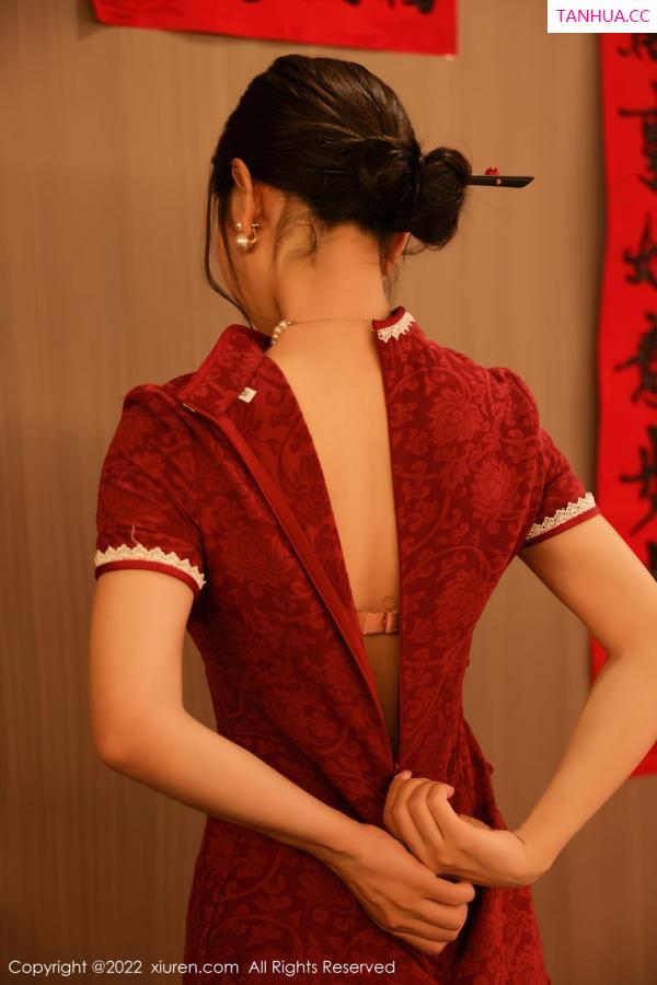 尹甜甜  [XiuRen]高清写真图 2022.01.25 No.4508 尹甜甜第12张图片
